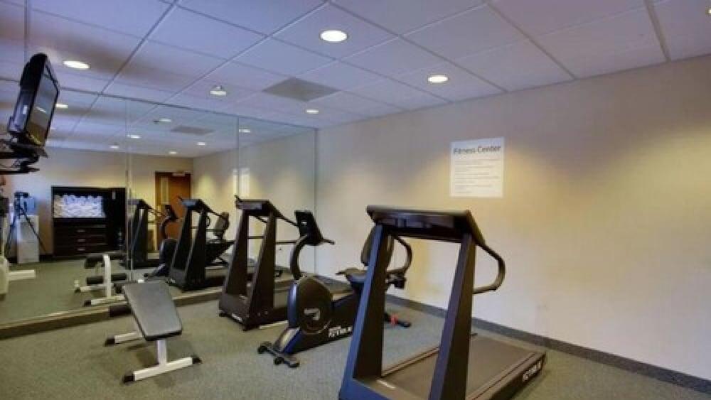 Holiday Inn Express Hotel & Suites Columbia-I-20 At Clemson Road By Ihg Extérieur photo