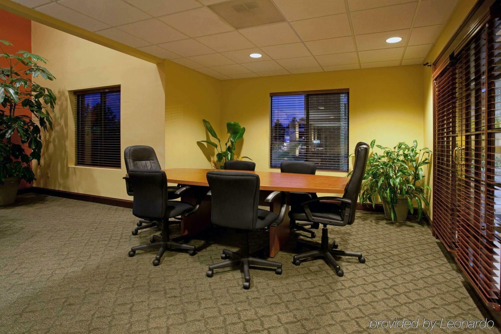 Holiday Inn Express Hotel & Suites Columbia-I-20 At Clemson Road By Ihg Extérieur photo